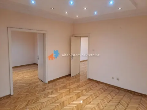 Izdavanje, poslovni prostor, 130m², Stari Grad, Beograd - image 8