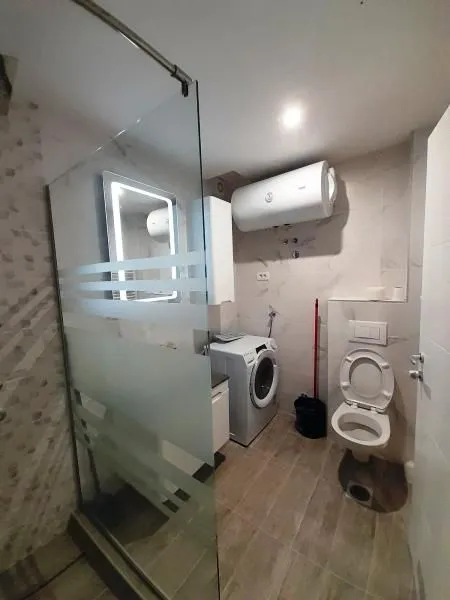 Rent, two bedroom apartment, 72m², Bulevar, Niš