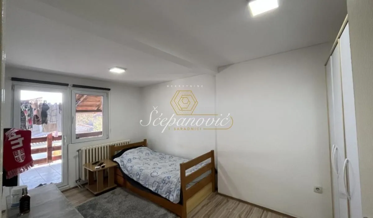 Prodaja, kuća, 181m², Klisa, Novi Sad Sve Podlokacije