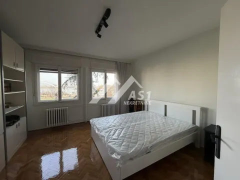 Rent, three bedroom apartment, 80m², Kej, Novi Sad Sve Podlokacije - image 5