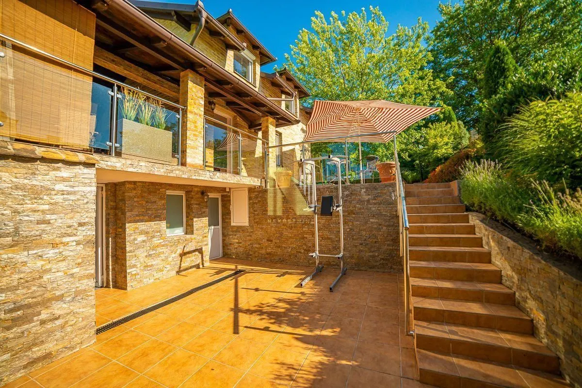 Sale, house, 140m², Beočin, Srbija