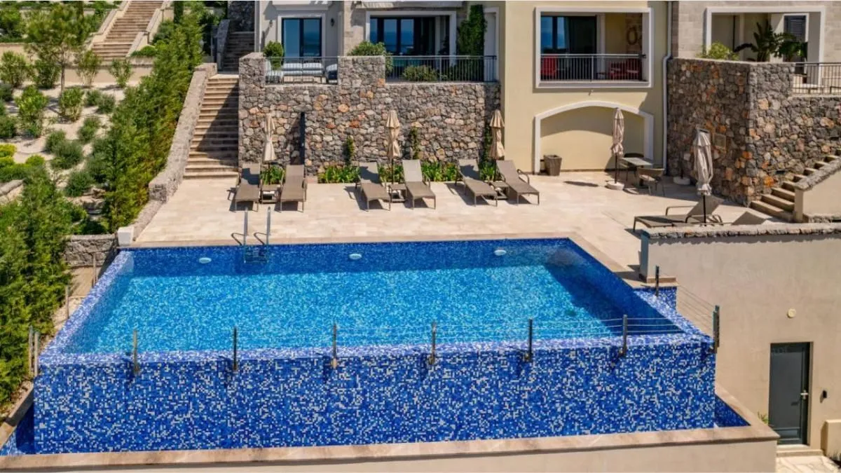 Prodaja, jednosoban stan, 153m², Luštica Bay, Tivat