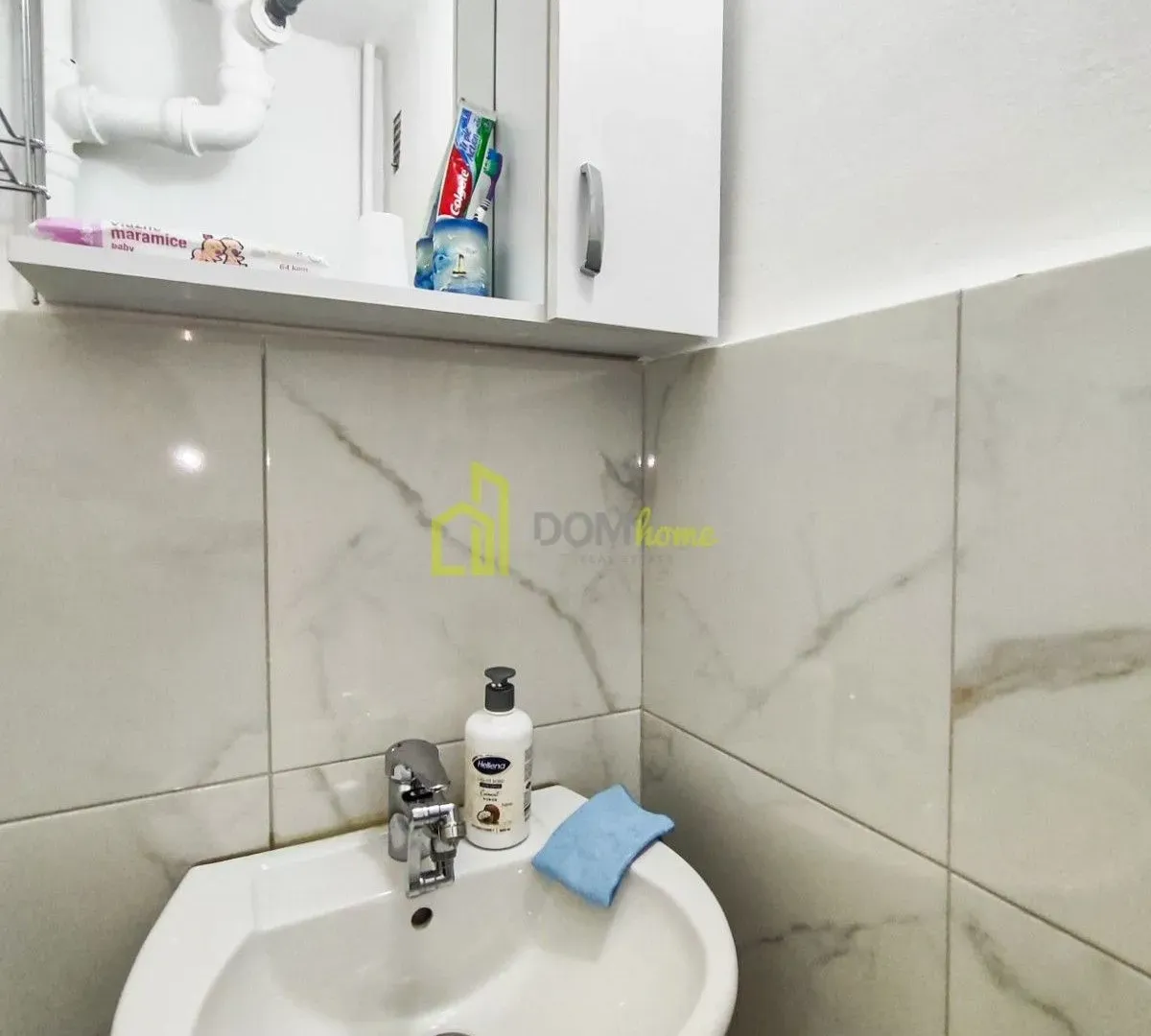 Prodaja, dvosoban stan, 70m², Podgorica, Crna Gora