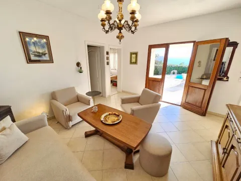 Rent, house, 70m², Kavač, Kotor - image 10