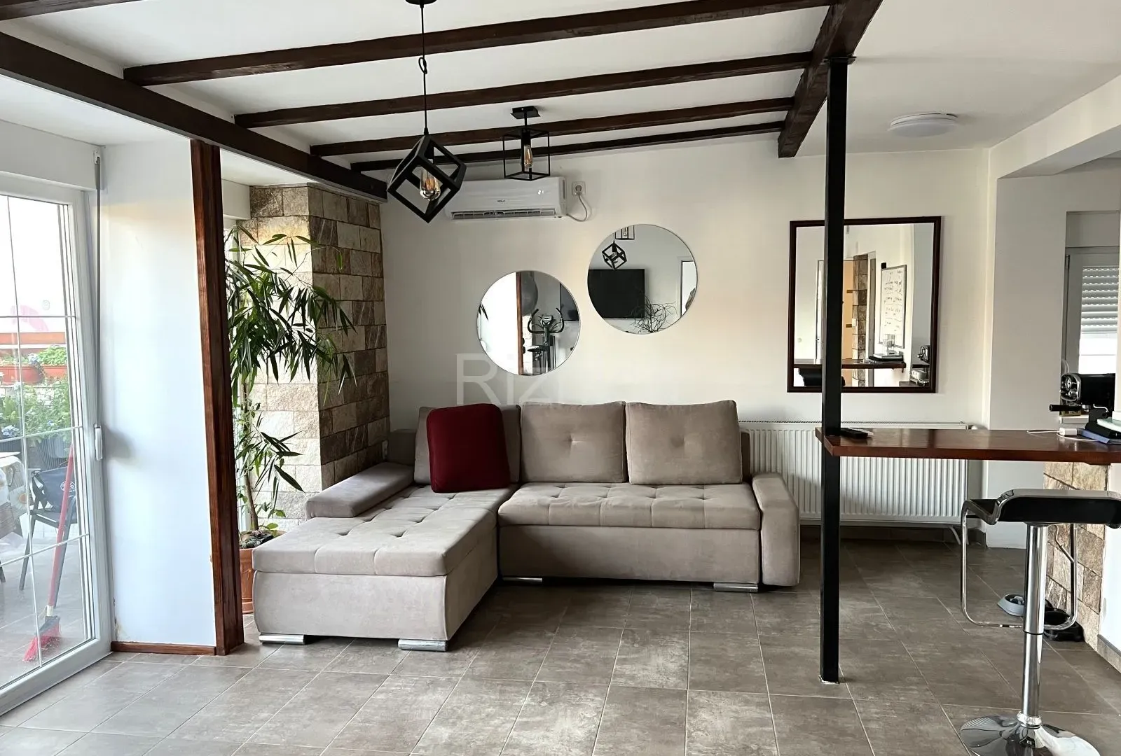 Sale, three bedroom apartment, 159m², Niš, Srbija