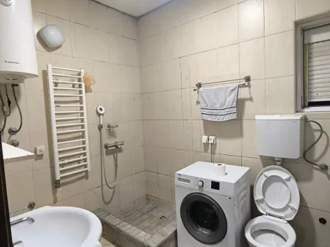 Prodaja, kuća, 110m², Centar, Podgorica - image 6