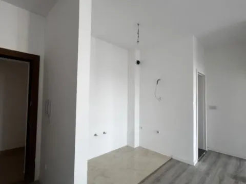 Prodaja, jednosoban stan, 47m², Ulcinj, Crna Gora - image 3