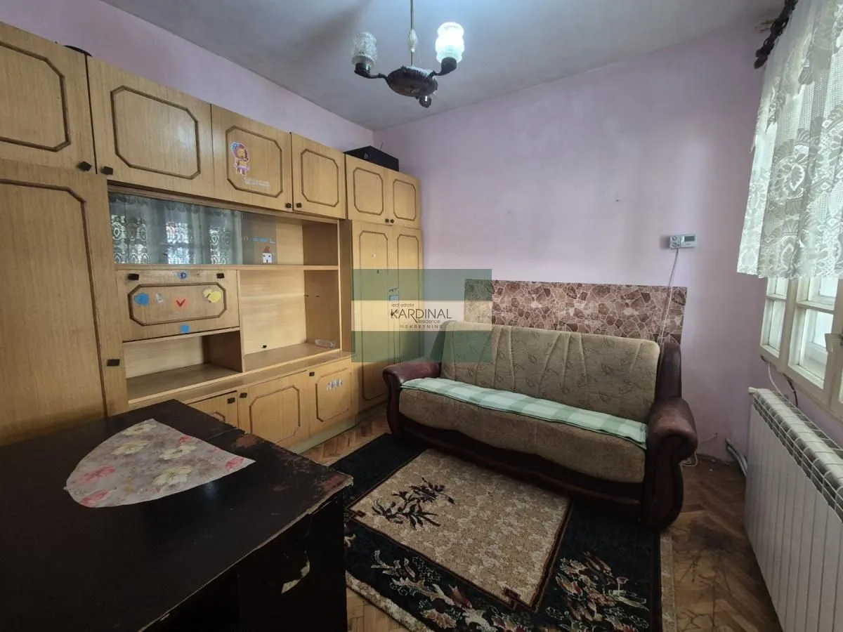 Prodaja, kuća, 75m², Centar, Jagodina