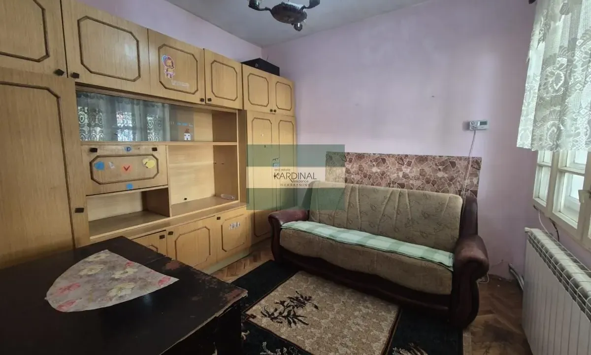 Prodaja, kuća, 75m², Centar, Jagodina