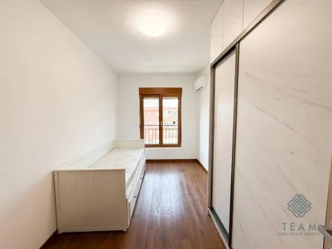 Izdavanje, dvosoban stan, 69m², Master Kvart, Podgorica - image 8