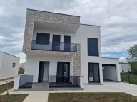 Prodaja, kuća, 175m², Ulcinj, Crna Gora - image 3