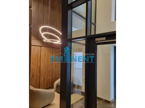 Izdavanje, trosoban stan, 85m², Savski Venac, Beograd - image 15