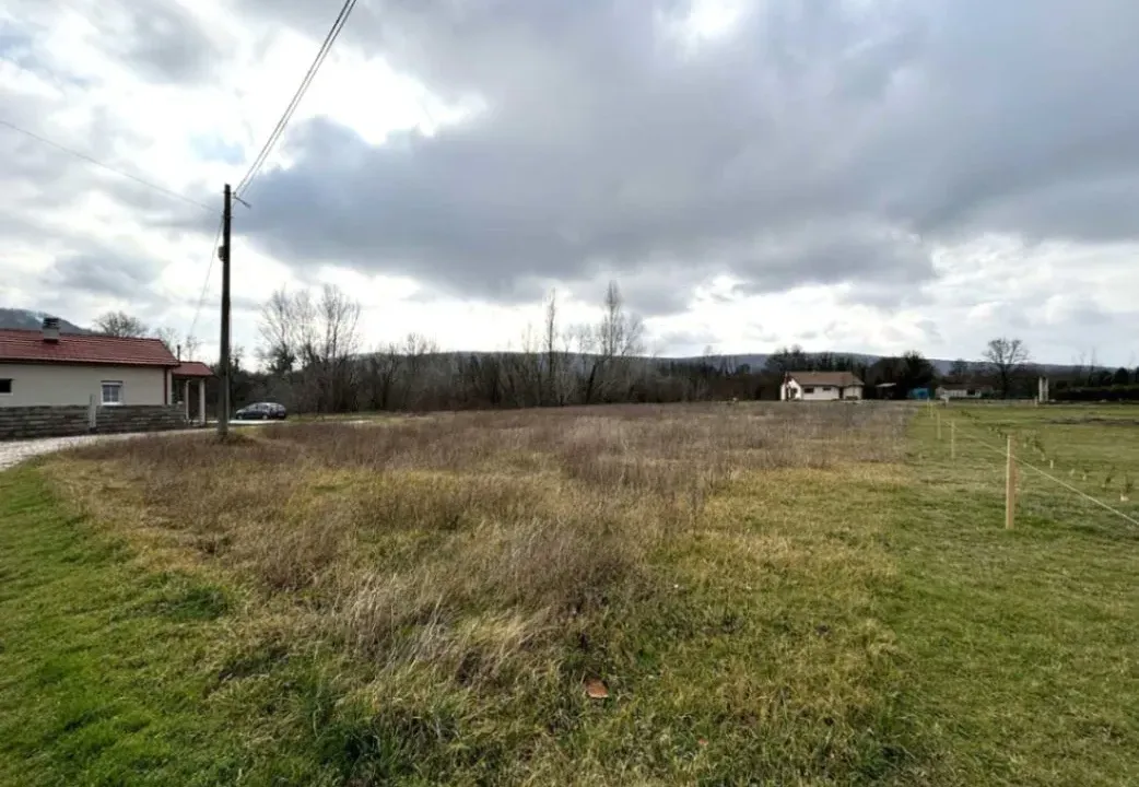 Prodaja, plac, 1490m², Pričelje, Podgorica