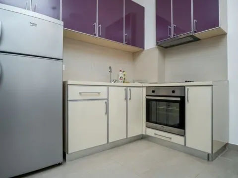 Rent, one bedroom apartment, 42m², Rozino, Budva - image 12