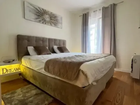 Prodaja, jednosoban stan, 49m², Central Point, Podgorica - image 11