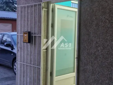 Rent, office space, 10m², Detelinara, Novi Sad Sve Podlokacije - image 5