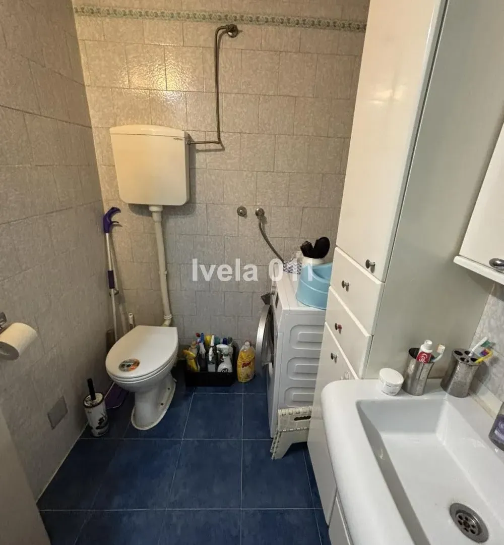 Prodaja, trosoban stan, 70m², Karaburma, Palilula Sve Podlokacije