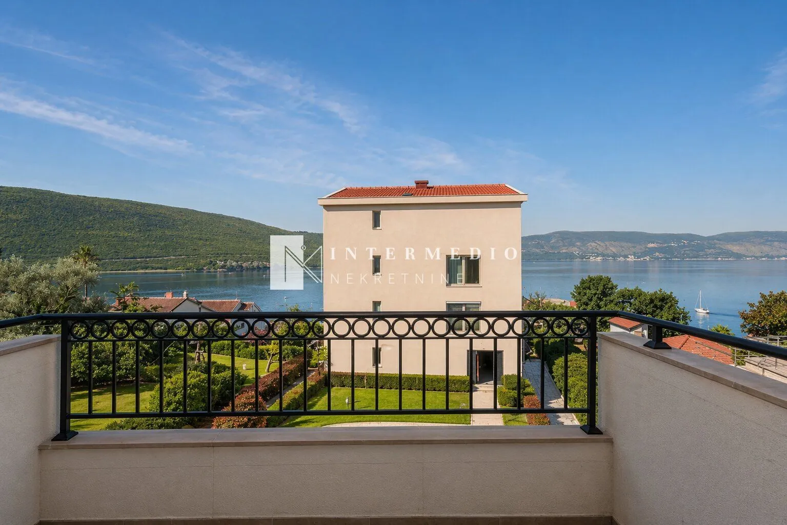 Prodaja, jednosoban stan, 45m², Kumbor, Herceg Novi