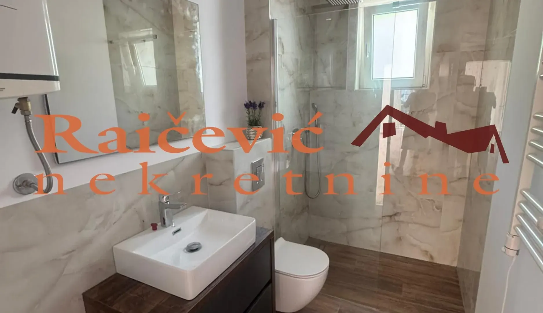 Prodaja, dvosoban stan, 45m², Centar, Požarevac