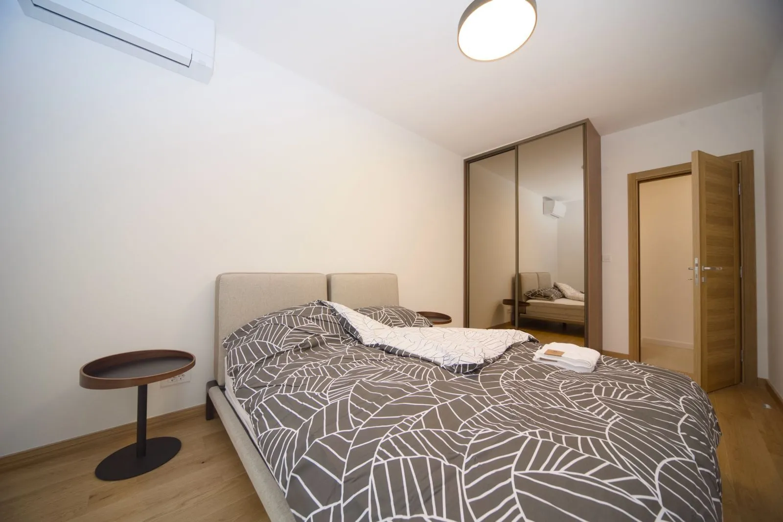 Rent, two bedroom apartment, 80m², City Kvart, Podgorica