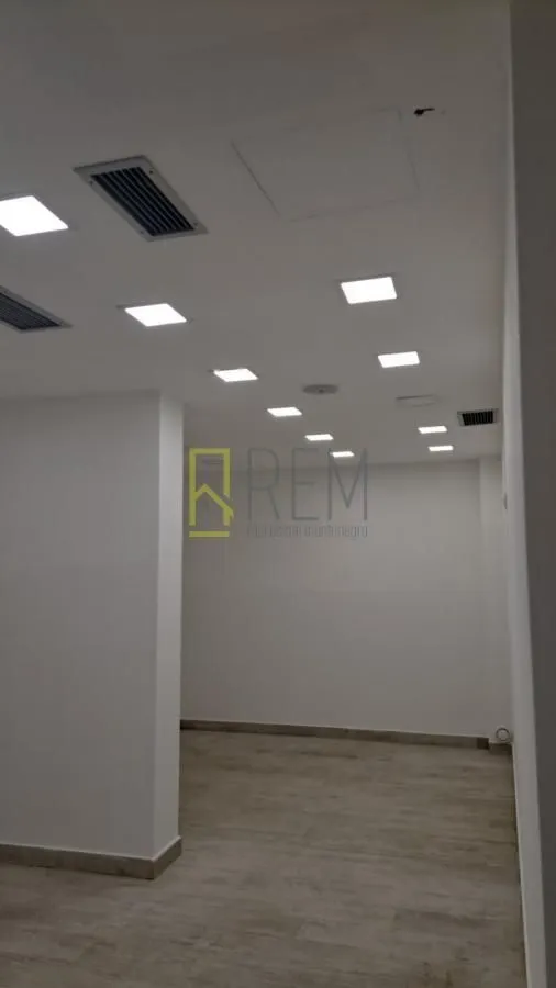 Sale, office space, 78m², Cetinje, Crna Gora