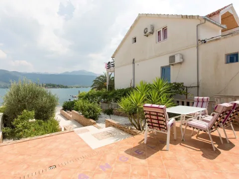 Sale, house, 190m², Kotor, Crna Gora - image 5
