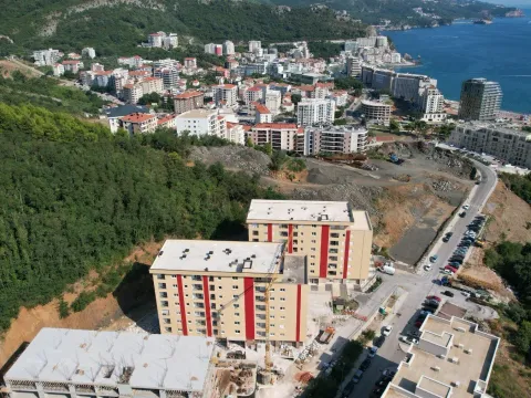 Sale, one bedroom apartment, 46m², Bečići, Budva - image 5
