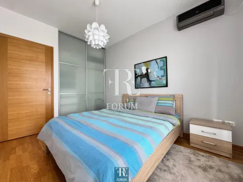 Izdavanje, jednosoban stan, 45m², City Kvart, Podgorica - image 8