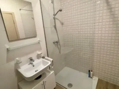 Izdavanje, jednosoban stan, 47m², City Kvart, Podgorica - image 7