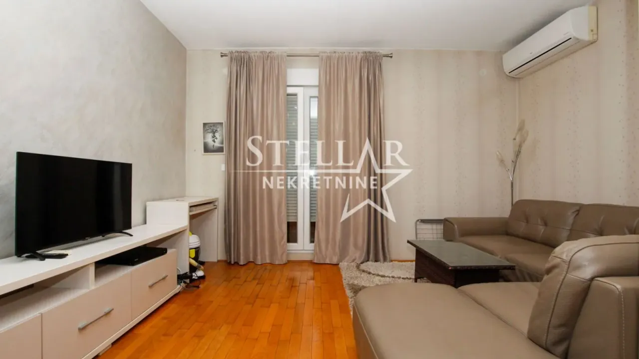 Rent, apartment, 60m², Stari Aerodrom, Podgorica
