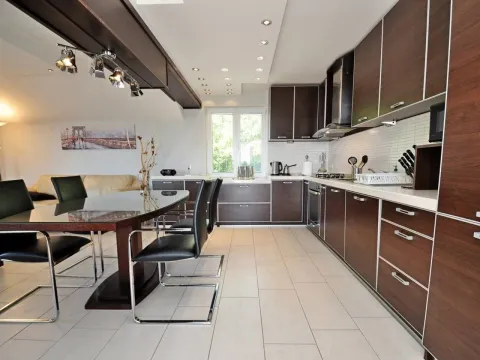 Prodaja, kuća, 350m², Tivat, Crna Gora - image 20