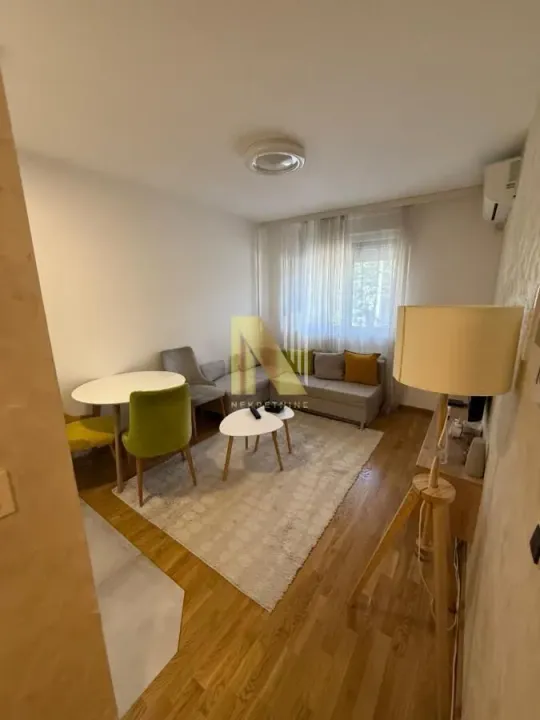Prodaja, jednosoban stan, 31m², Petrovaradin, Novi Sad