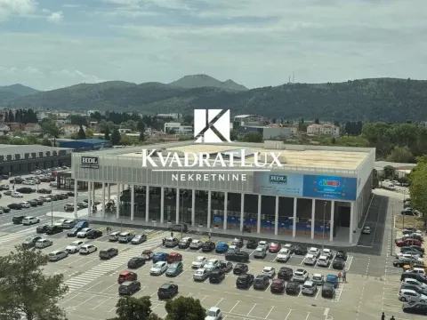 Sale, two bedroom apartment, 71m², Centar, Bar - image 9