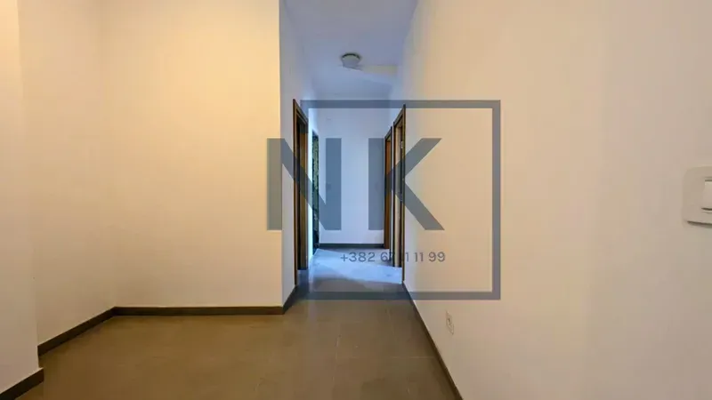 Prodaja, dvosoban stan, 72m², Stari Aerodrom, Podgorica
