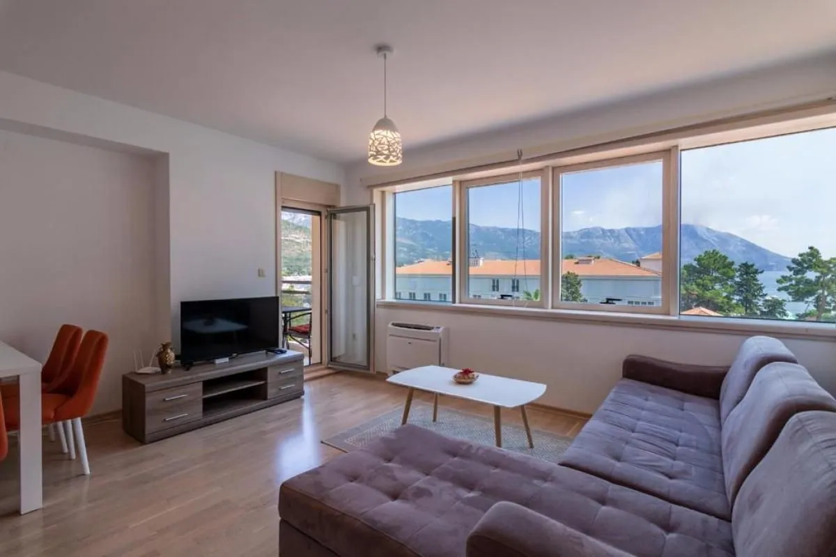 Sale, one bedroom apartment, 46m², Centar, Budva