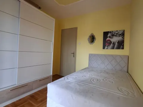 Prodaja, jednosoban stan, 38m², Krivi Most, Podgorica - image 9
