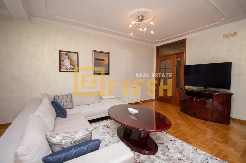 Rent, two bedroom apartment, 94m², Centar, Podgorica