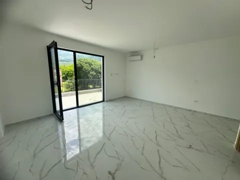 Prodaja, garsonjera, 23m², Radanovići, Kotor - image 3
