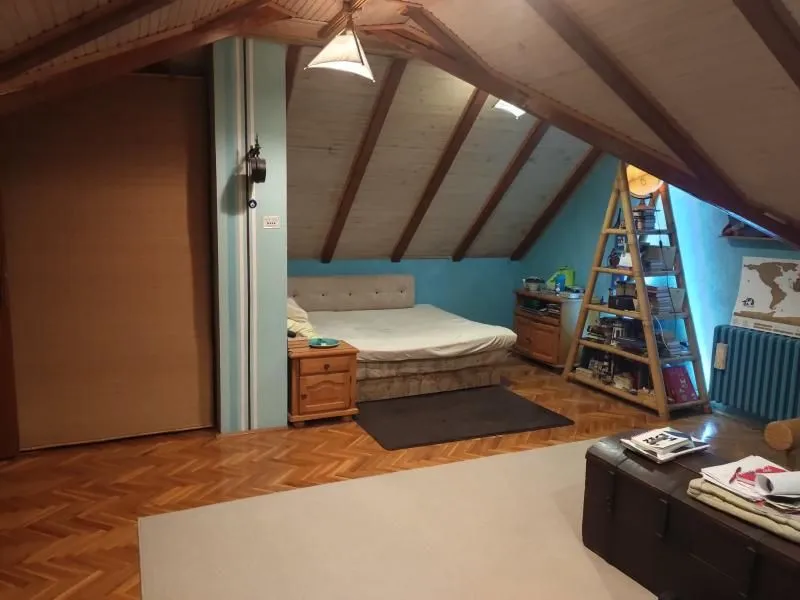 Prodaja, trosoban stan, 84m², Socijalno, Novi Sad Sve Podlokacije