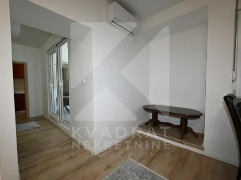 Izdavanje, dvosoban stan, 74m², Zabjelo, Podgorica - image 3