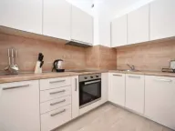Izdavanje, dvosoban stan, 76m², Budva, Crna Gora - image 7