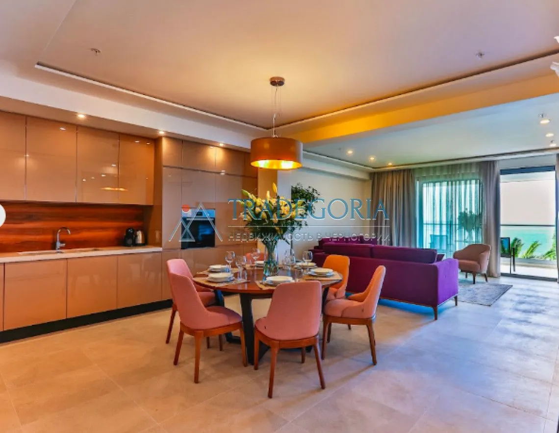 Prodaja, dvosoban stan, 107m², Rafailovići, Budva