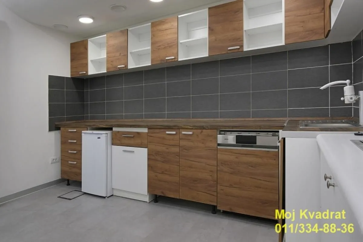 Rent, office space, 200m², Savski Venac, Beograd