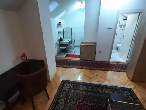 Izdavanje, jednosoban stan, 34m², Sajmište, Novi Sad - image 3