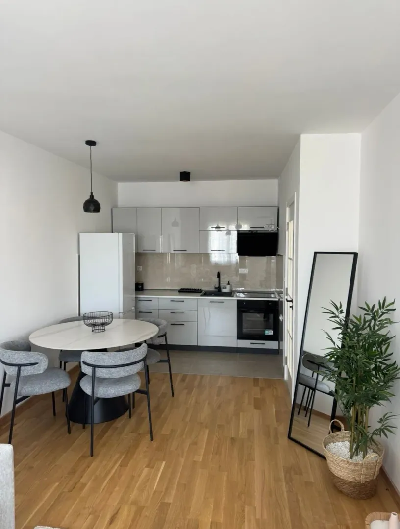 Rent, one bedroom apartment, 45m², Šušanj, Bar
