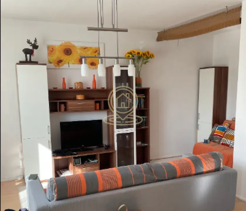 Prodaja, dvosoban stan, 45m², Centar, Kragujevac