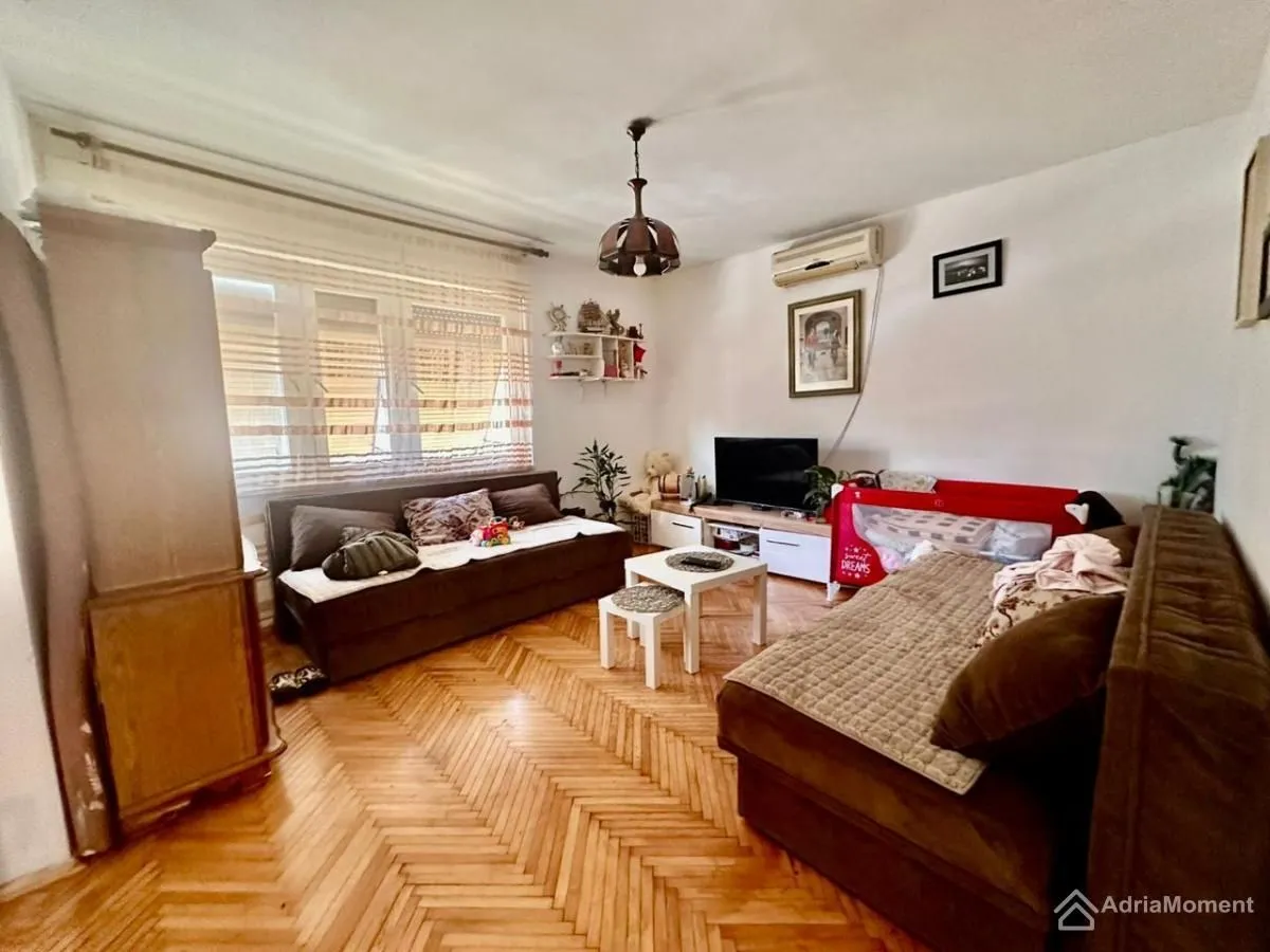 Sale, two bedroom apartment, 66m², Centar, Tivat