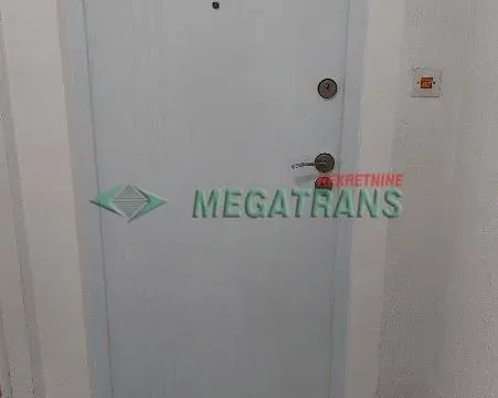 Izdavanje, trosoban stan, 75m², Centar, Novi Sad - image 11