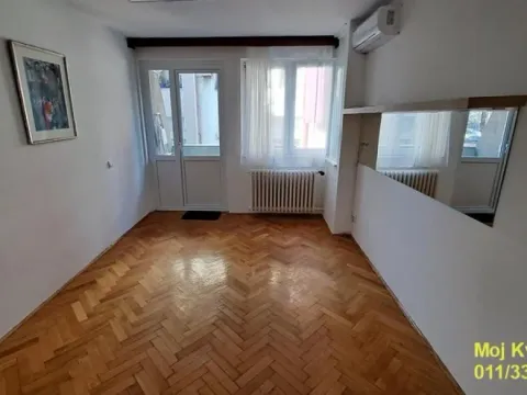 Rent, office space, 60m², Kalenić Pijaca, Vračar Sve Podlokacije - image 4