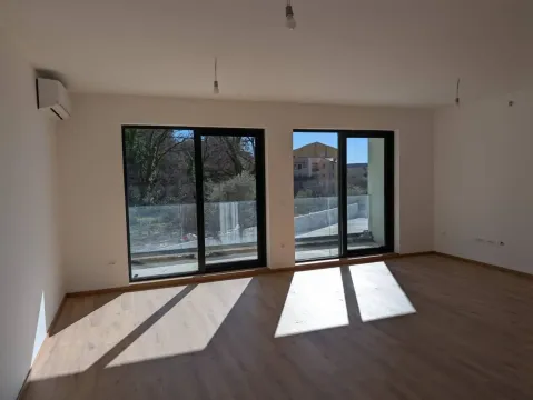 Sale, two bedroom apartment, 93m², Kamenovo, Budva - image 8